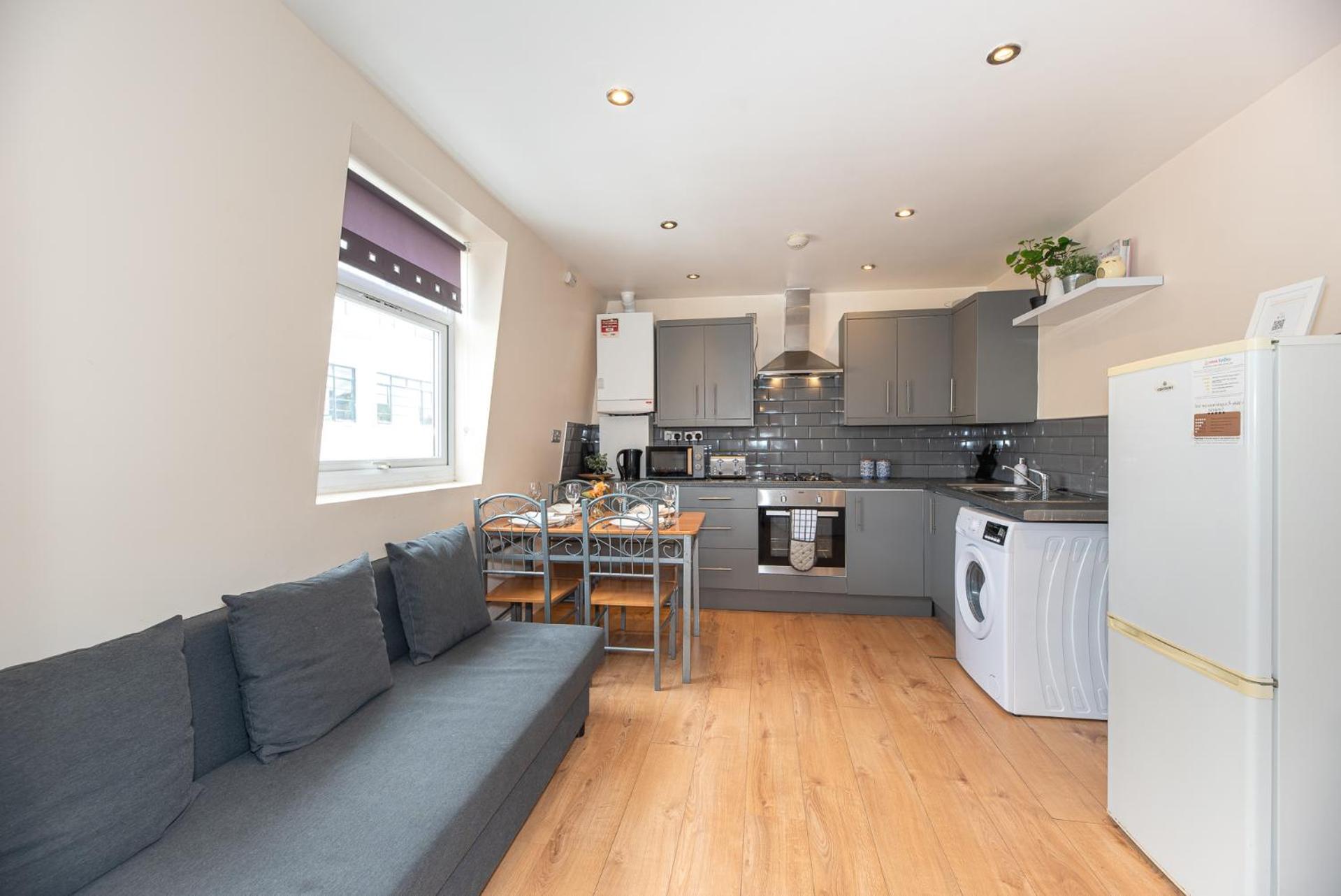 Lovely 3 Bed Apartment In The City Of Londres Exterior foto