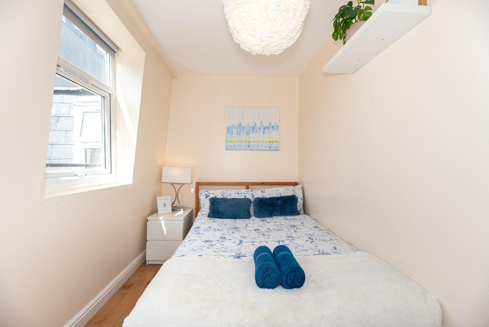 Lovely 3 Bed Apartment In The City Of Londres Exterior foto